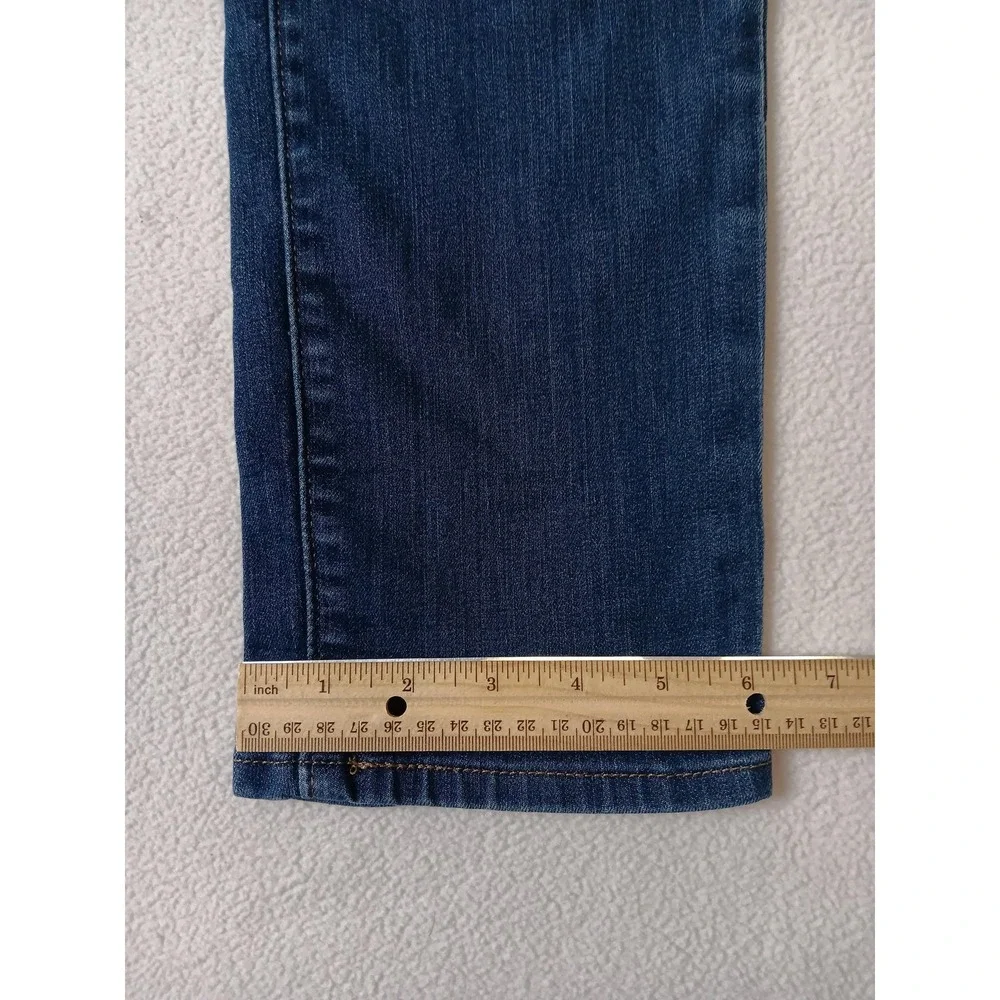 Levi's Jeans Womens 30 Blue Medium Wash Skinny Slim Stretch Denim 712 Mid Rise